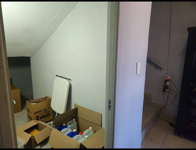 INDUSTRIAL PROPERTY TO RENT IN STIKLAND INDUSTRIAL